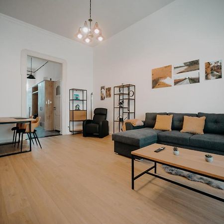 Volenter Lux Apartment Zero Baja Exterior photo